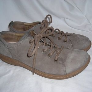 birkenstock islay nubuck